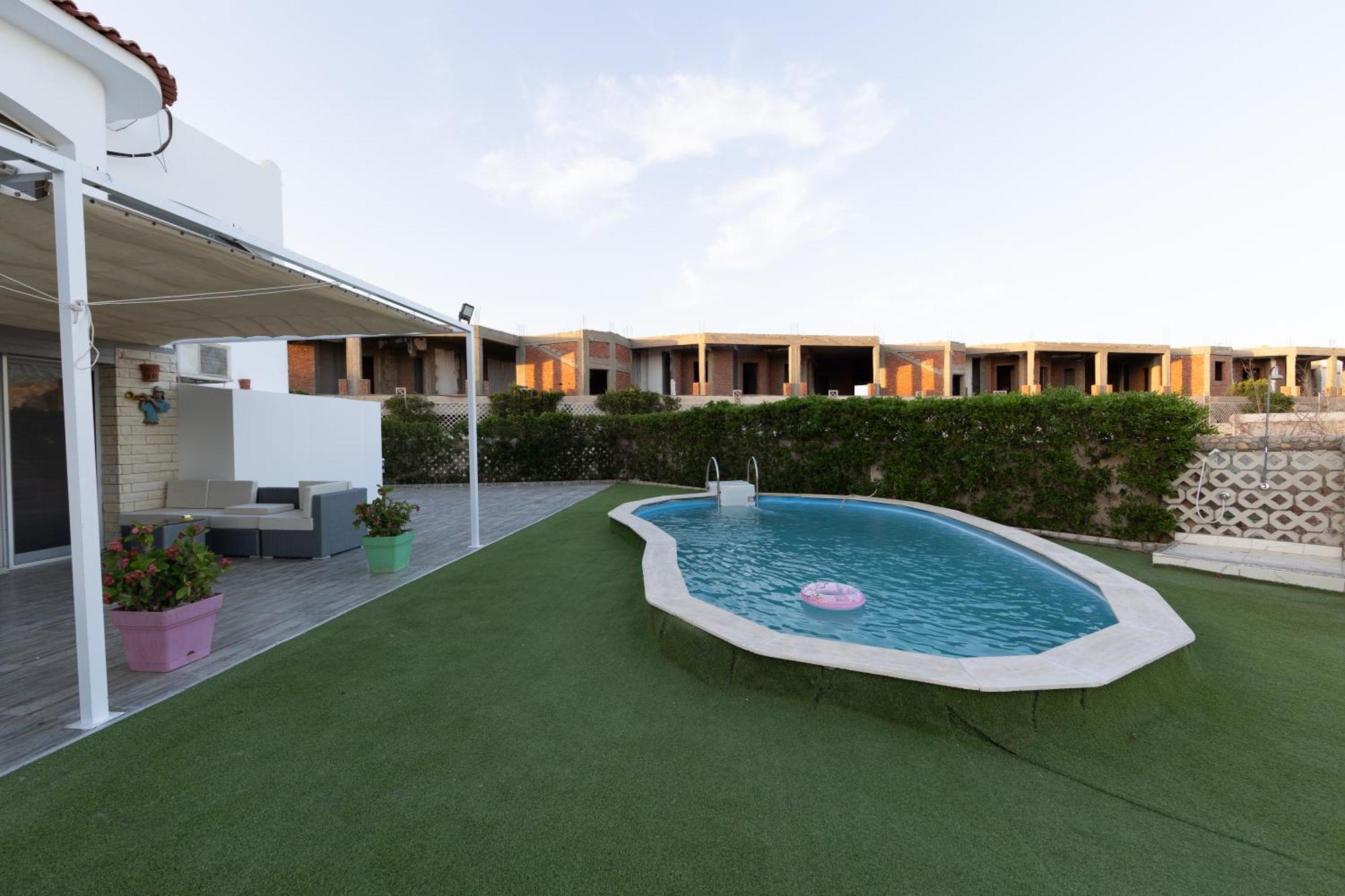 Aden Beach - Sea View Room With Beach Access In Villa 후르가다 외부 사진